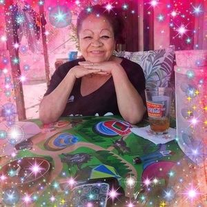 Meet your Posher, Louisa